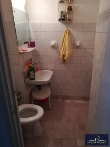 vanzare-apartament-3-camere-decomandat-in-ploiesti-str-gheorghe-grigore-cantacuzino-zona-mega-image-10